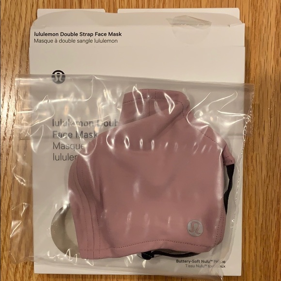 NIB Lululemon Facemask - Picture 3 of 3